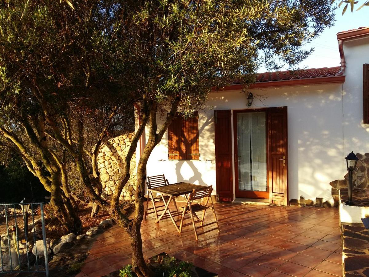 Sa Ruscitta Bed and Breakfast Sant'Antìoco Eksteriør billede