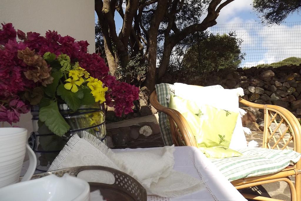 Sa Ruscitta Bed and Breakfast Sant'Antìoco Værelse billede
