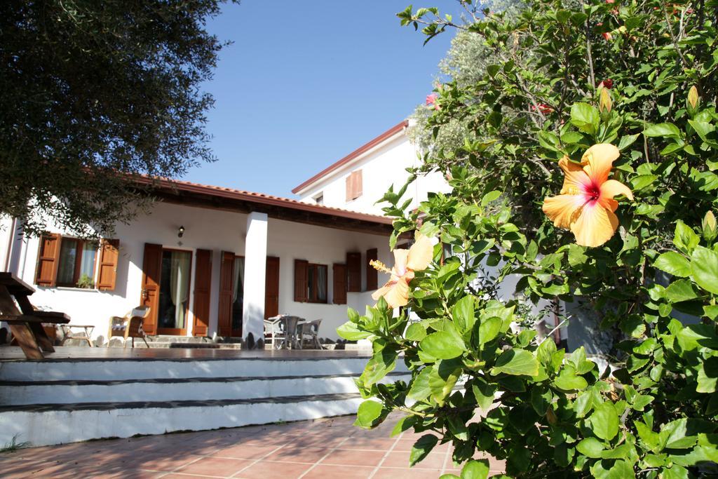 Sa Ruscitta Bed and Breakfast Sant'Antìoco Eksteriør billede